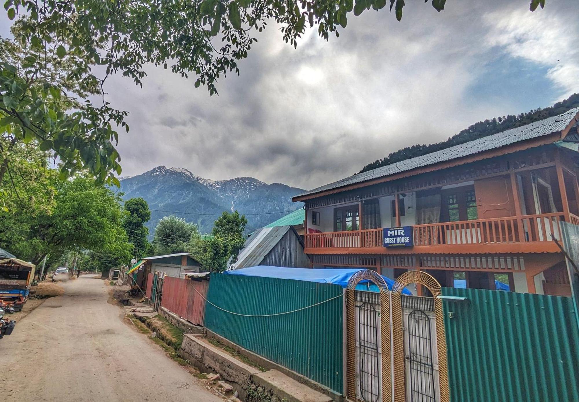 Mir Guest House Pahalgam Luaran gambar